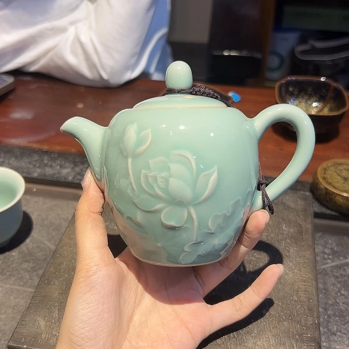 云间青瓷龙泉小米茶器