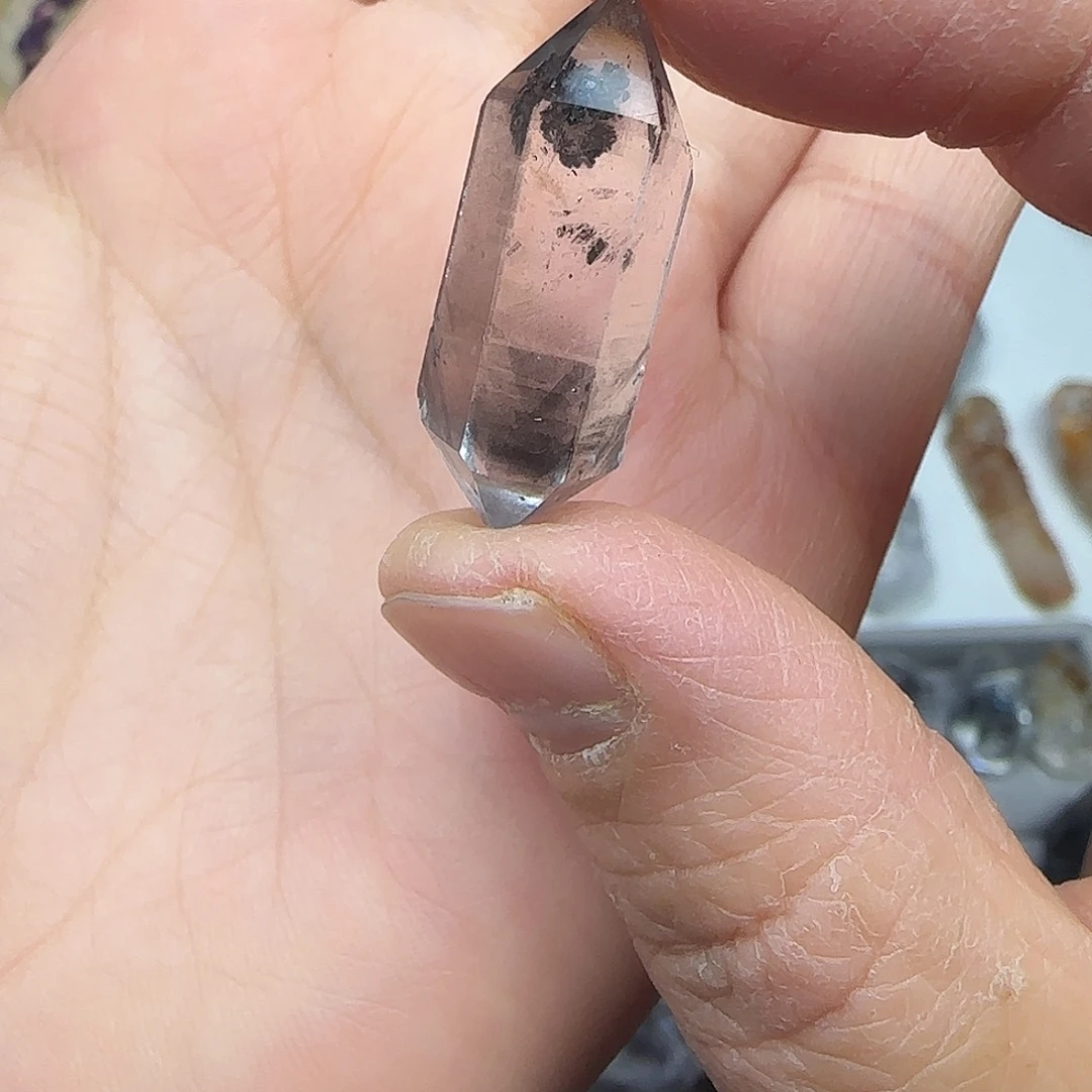 未镶嵌水晶珠宝半成品