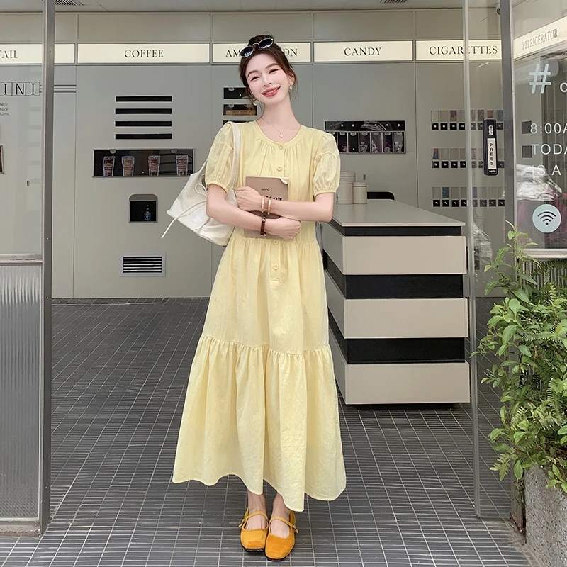 奶黄色法式甜美泡泡袖温柔风连衣裙女2025夏季新款小清新初恋长裙