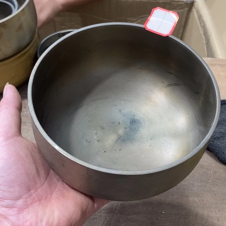 中古品有微瑕，谨慎入手