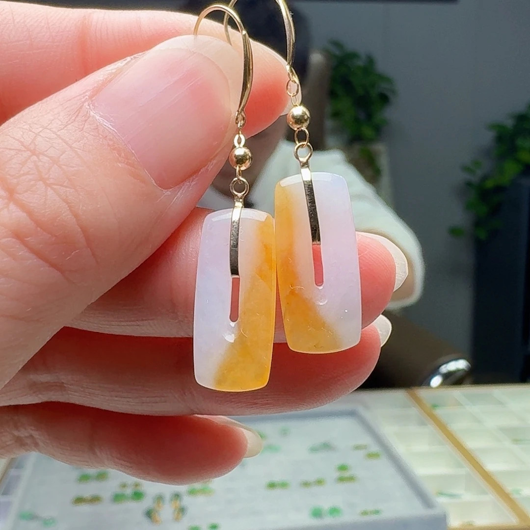 翡翠18K金镶嵌耳饰天然