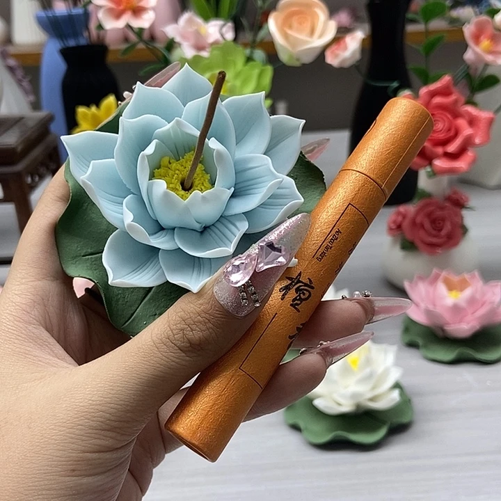 陶瓷纯手工捏花设计