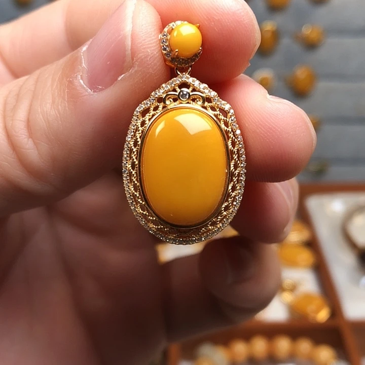 蜜蜡银S925镀金镶嵌吊坠(不含链)