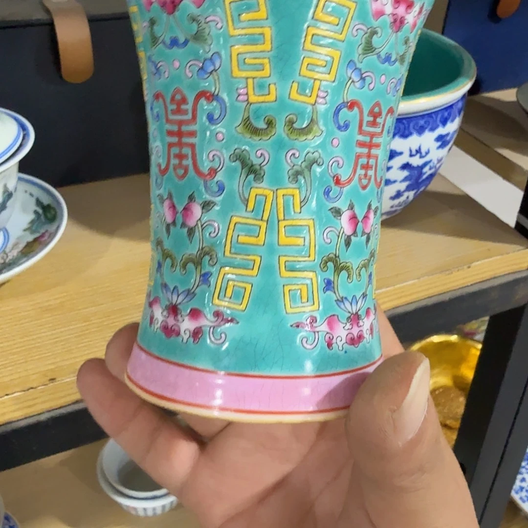 瓷片摆件等物品等都会自动消失