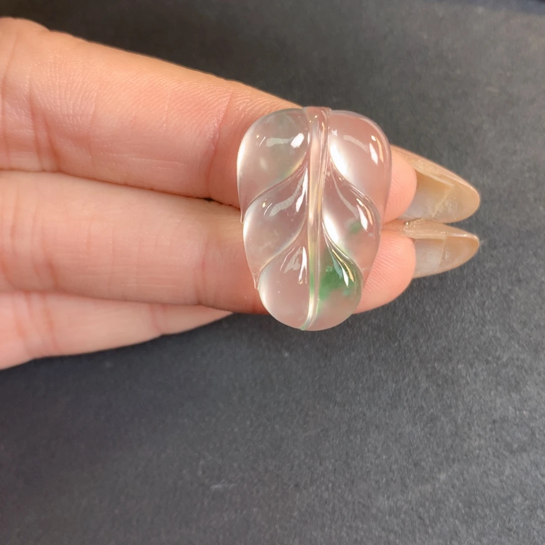 翡翠裸石25.8/17.7/4.43翡翠翡翠