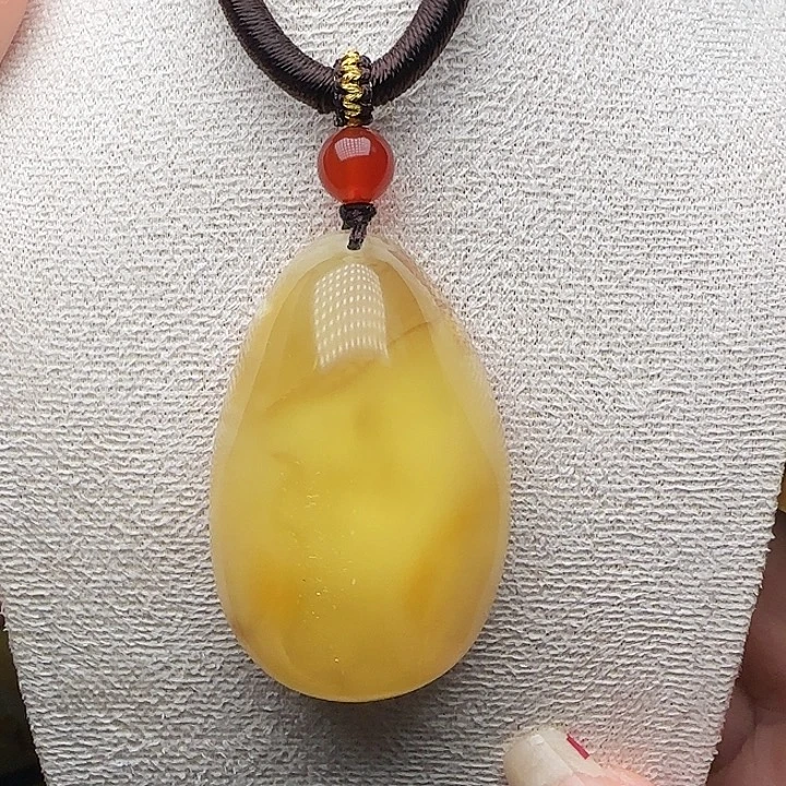 琥珀未镶嵌手链吊坠