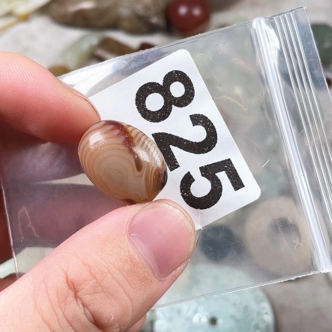 玛瑙/玉髓合金颈饰