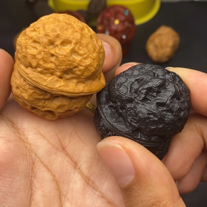 吊坠文玩核桃42尺霸王蟾