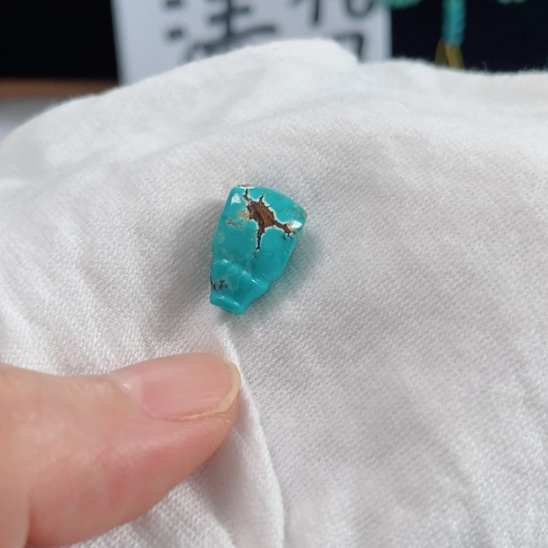 南红玛瑙未镶嵌珠宝奇石