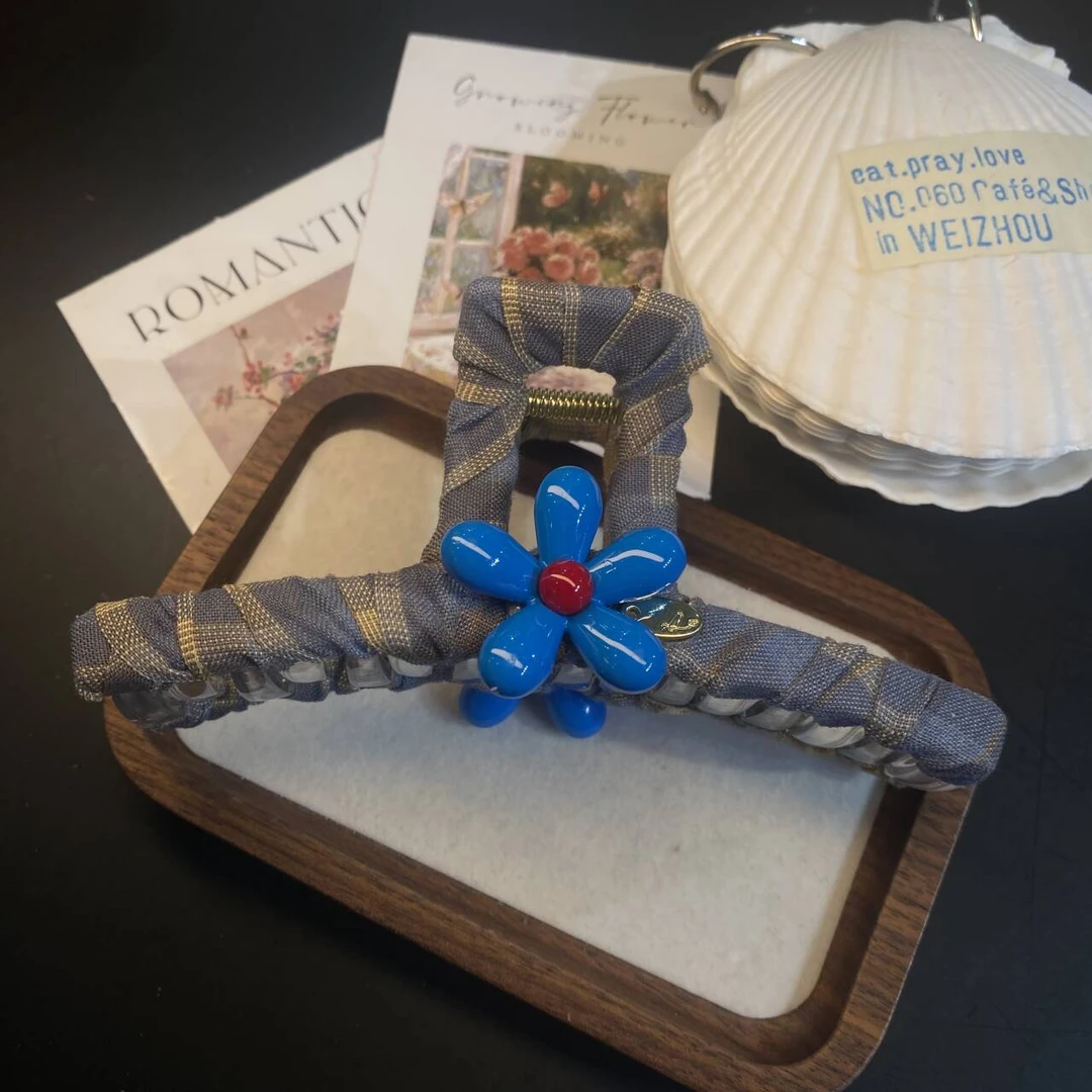 13公分蓝花绕布大爪4600