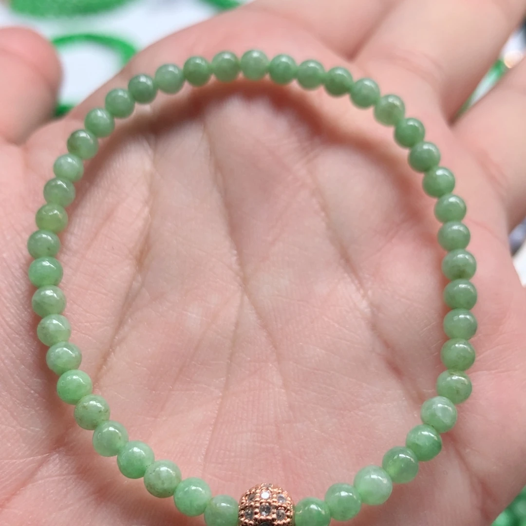 翡翠未镶嵌手链翡翠