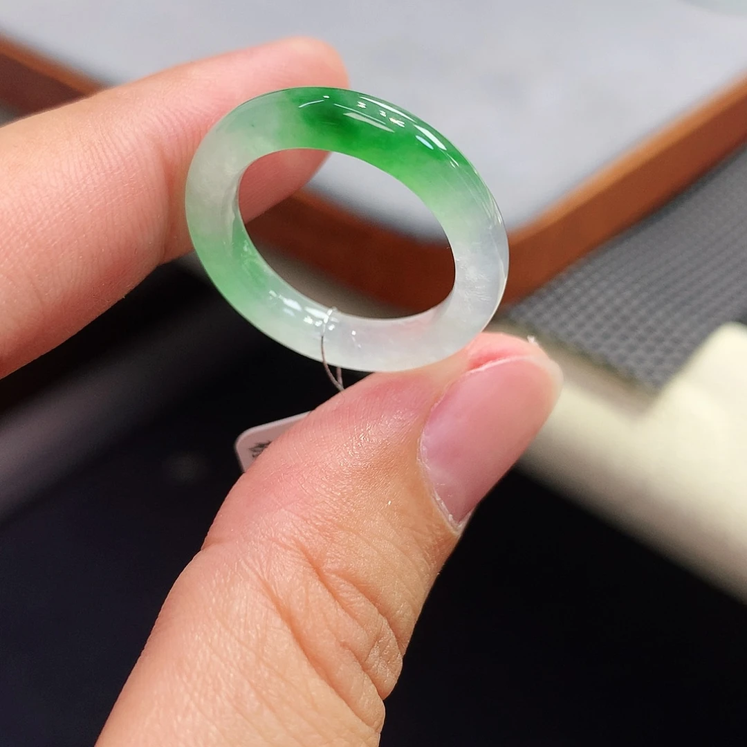 翡翠戒指未镶嵌缅甸A货翡翠15号