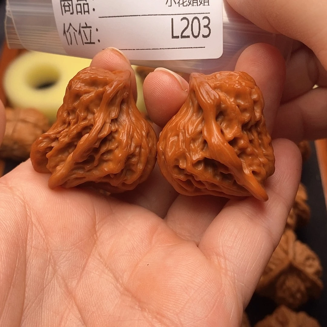 小****把件文玩核桃福虎吉祥鸟
