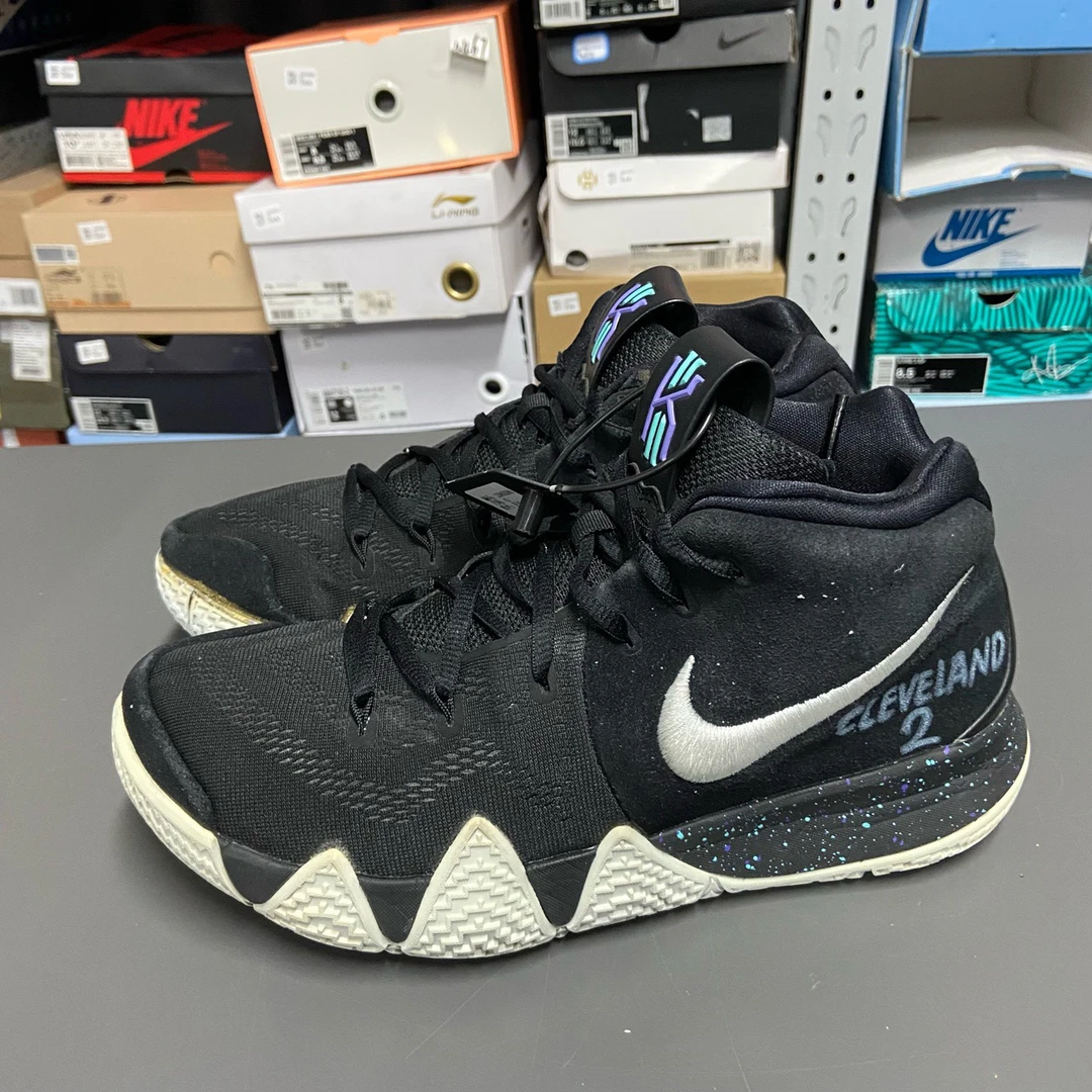95新 MM6 41码 无原盒 欧文4 kyrie4 黑白 diy 12969286