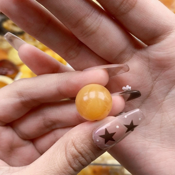 琥珀未镶嵌珠宝奇石16.5