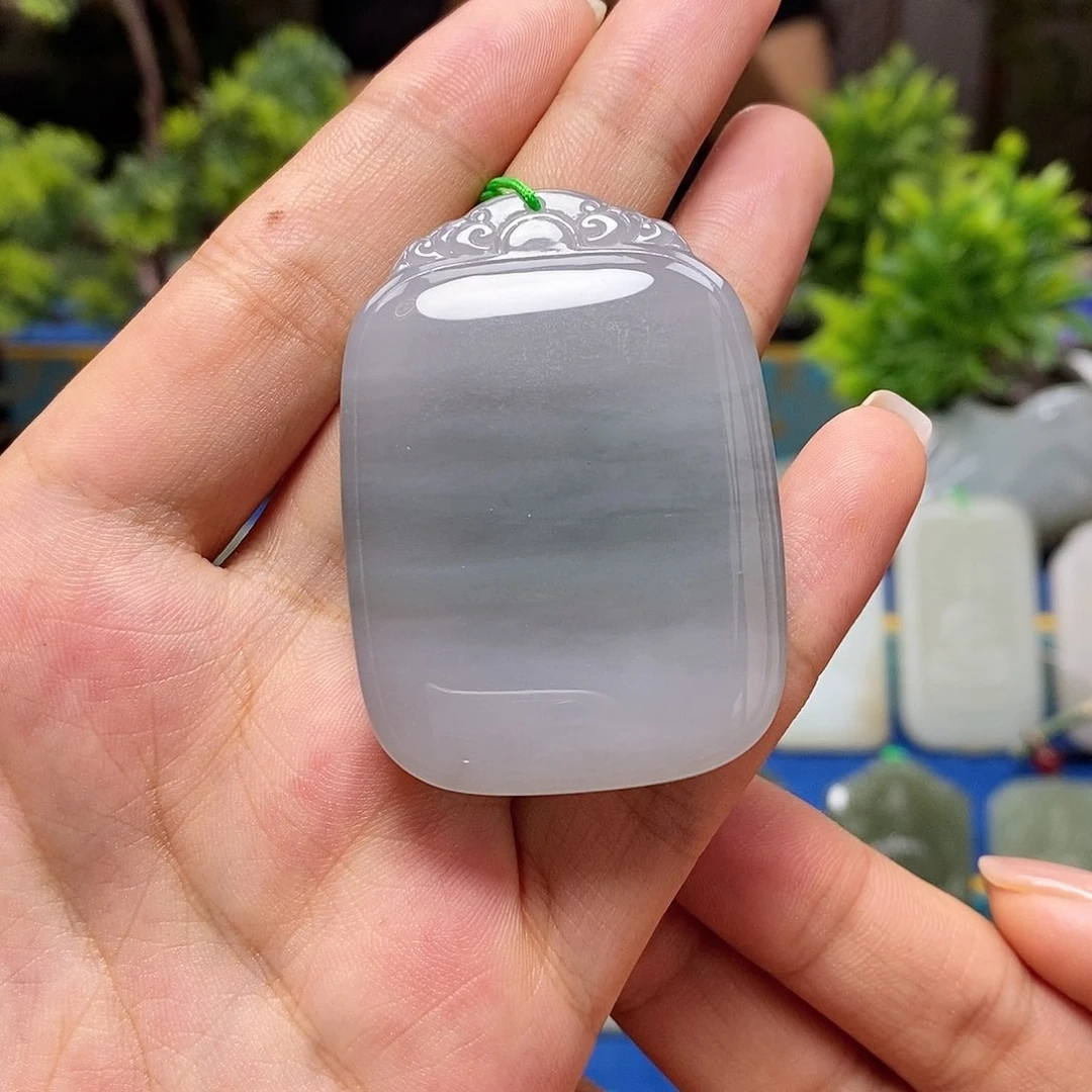 【闪购商品】颈饰未镶嵌和田玉