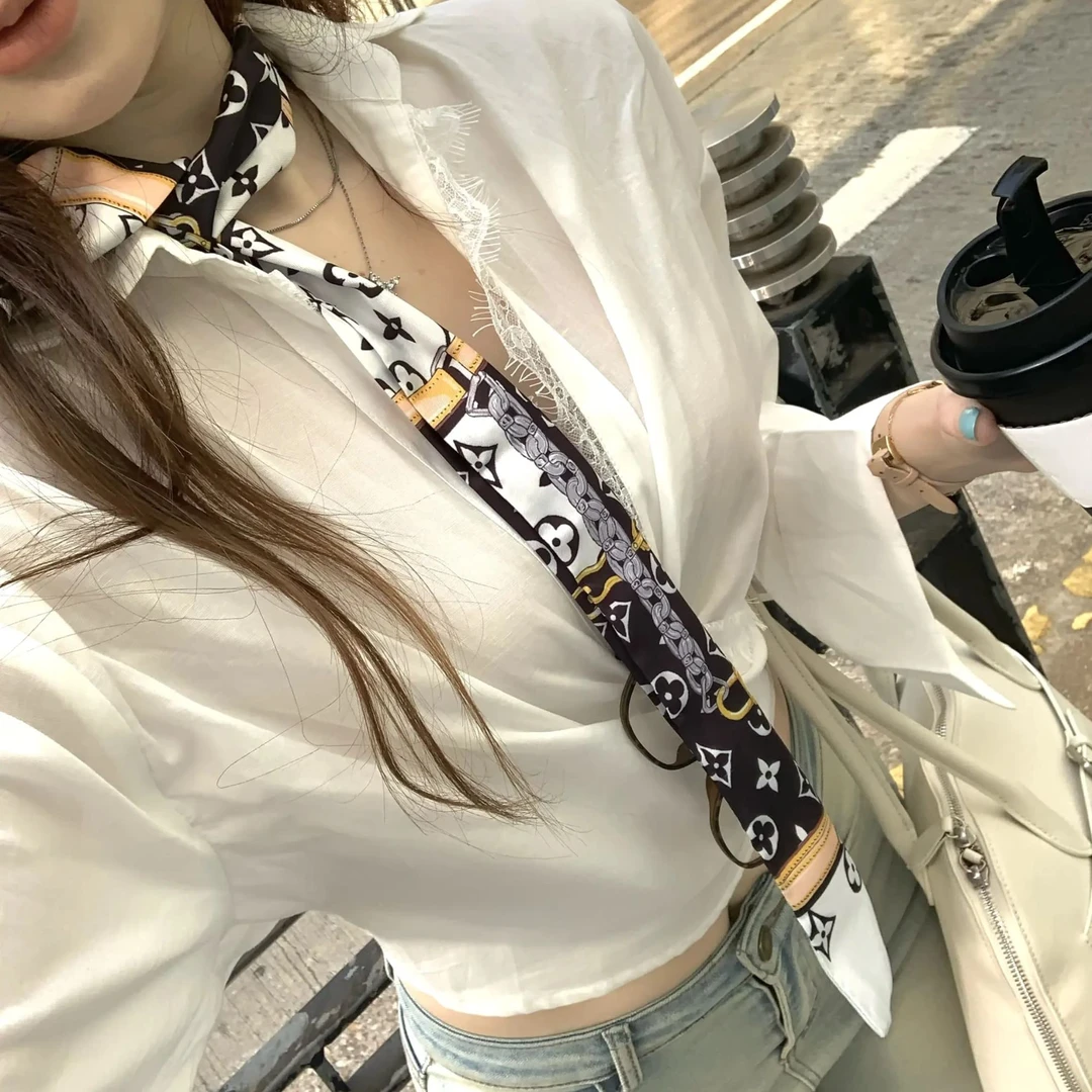 ke7en 自留款两色！天丝蕾丝拼接绑带交叉v领修身显腰身衬衫上衣
