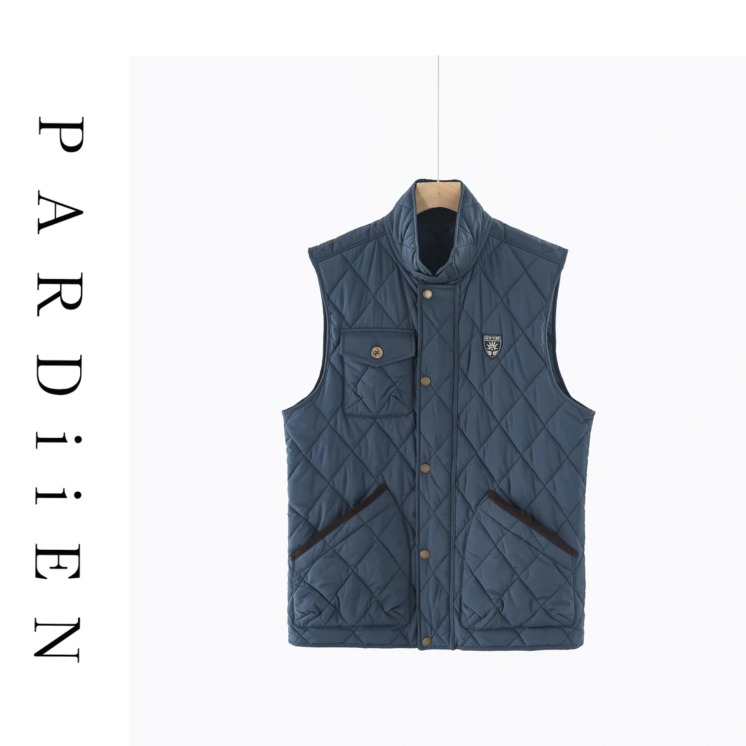 【北总严选】帕迪恩胸标菱格立领棉马甲S23A127