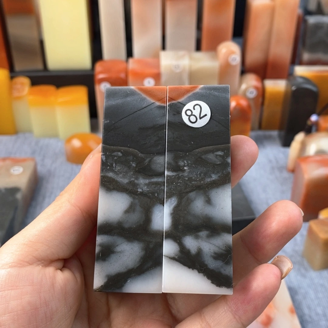 随***水老挝石