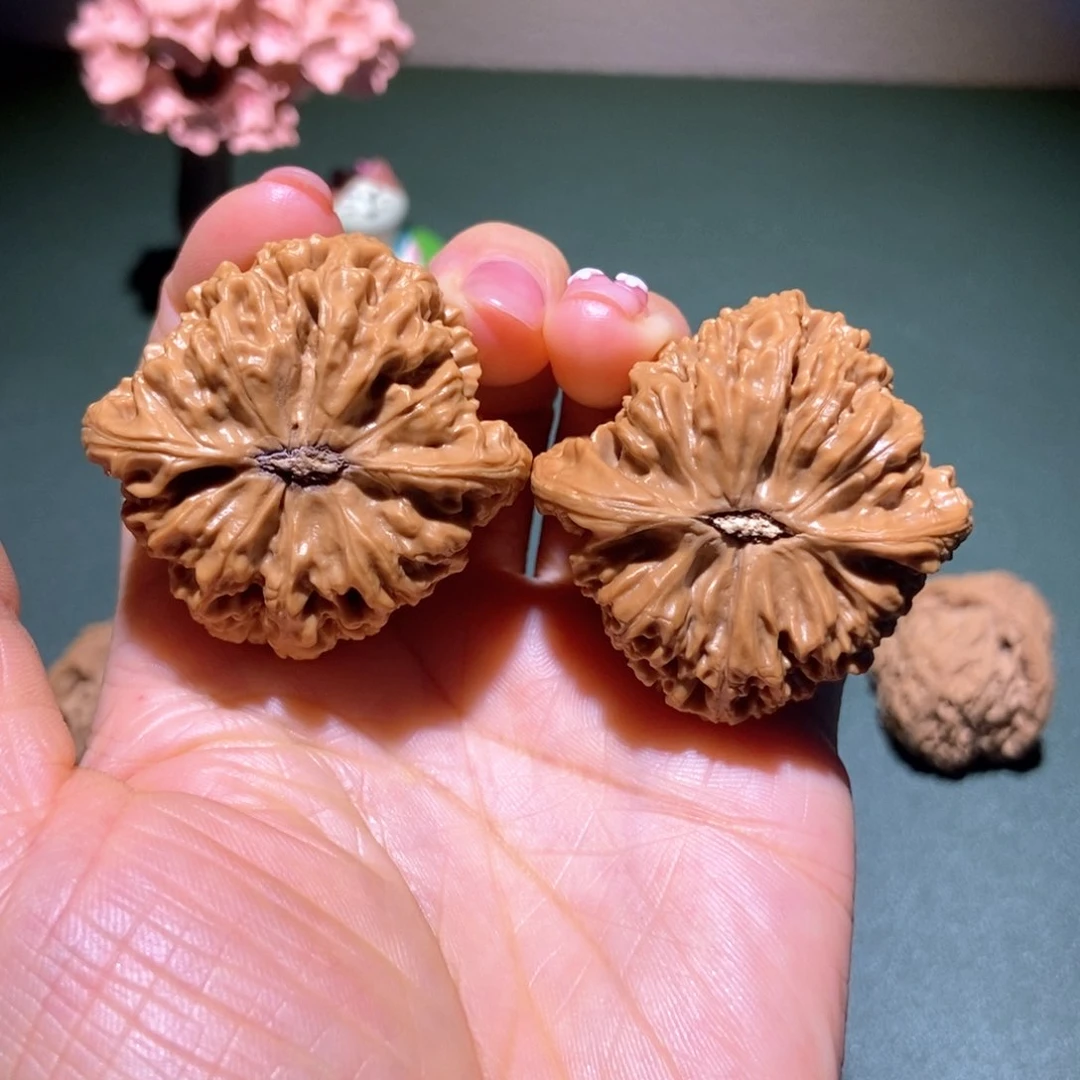 l***s文玩核桃把件43南疆石