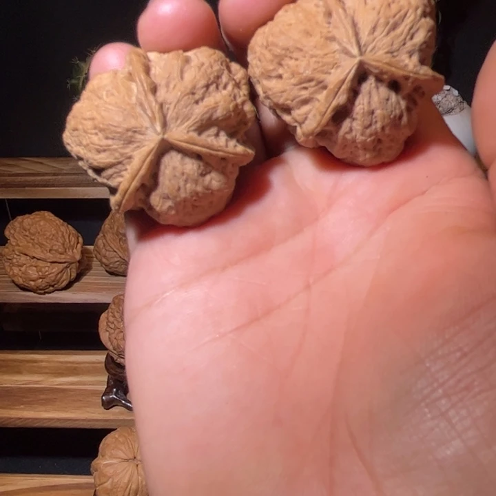 吊坠文玩核桃滇西40