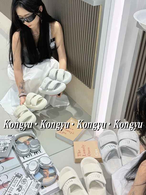 厚底松糕轻便魔术贴一字拖女外穿2025夏季新款时尚百搭面包凉拖潮