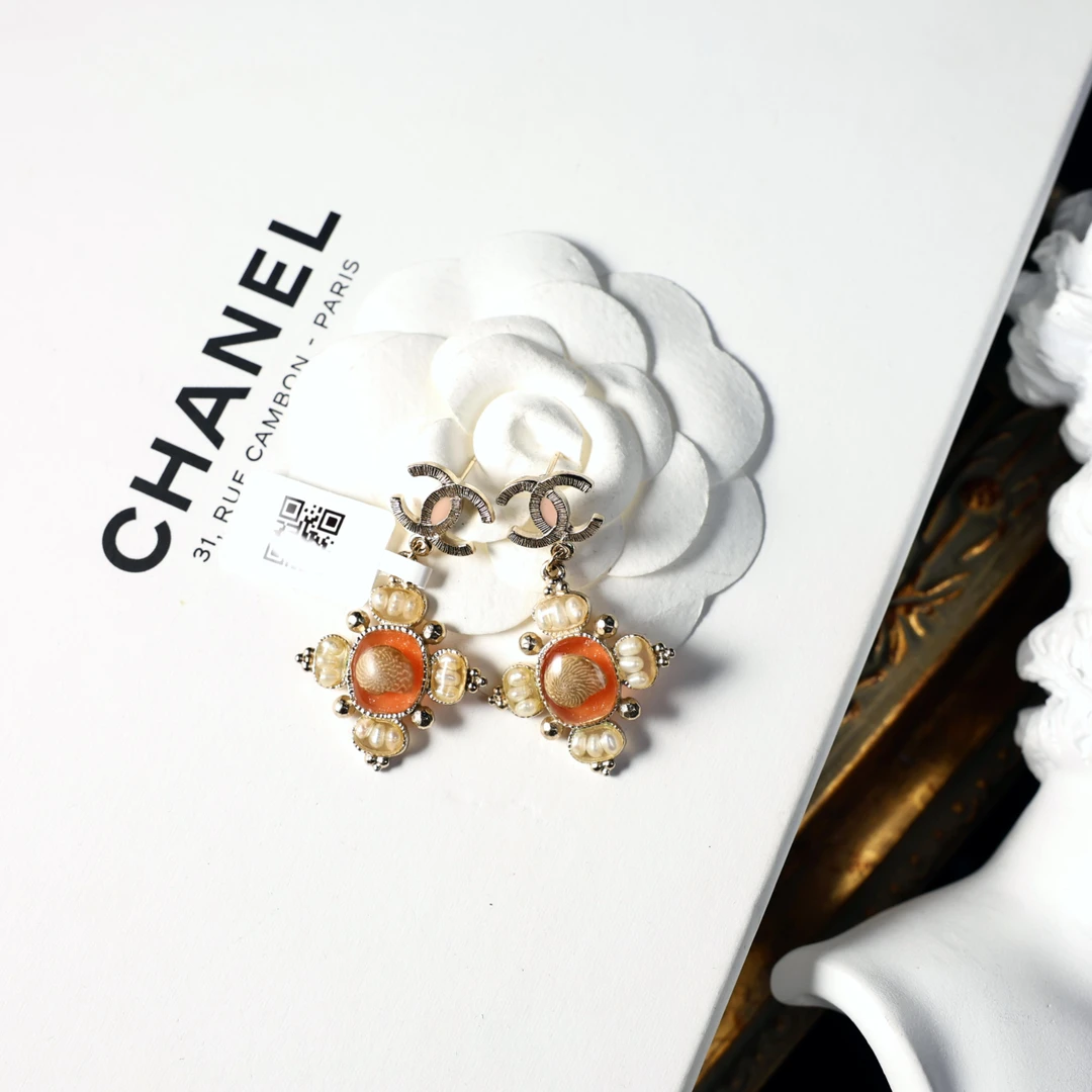 95新 Chanel/香奈儿 柚礼中古/香奈儿贝壳双C珍珠耳钉NG506008