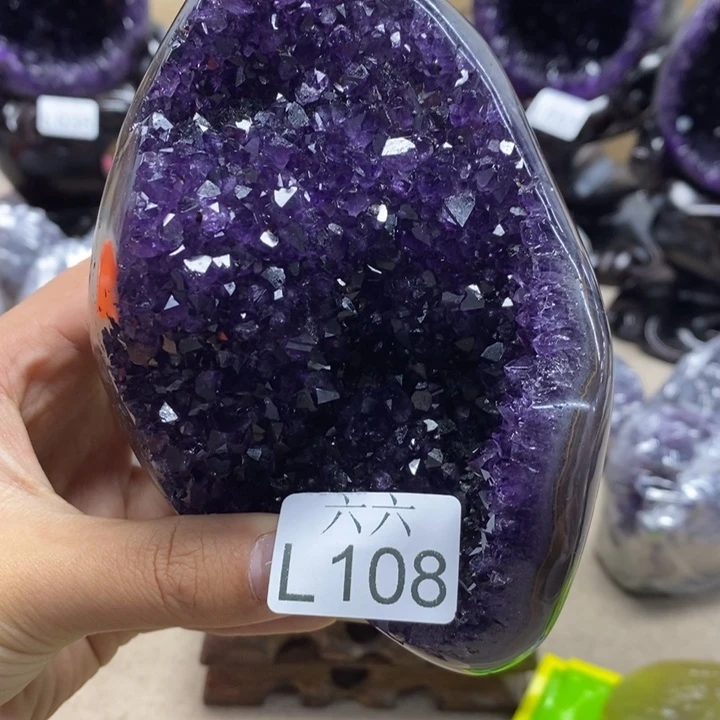 未镶嵌水晶大型摆件（非配饰）摆件