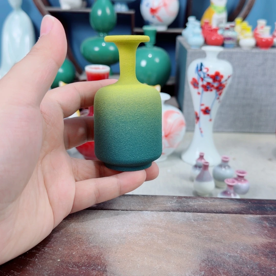 陶瓷手工小花器摆件