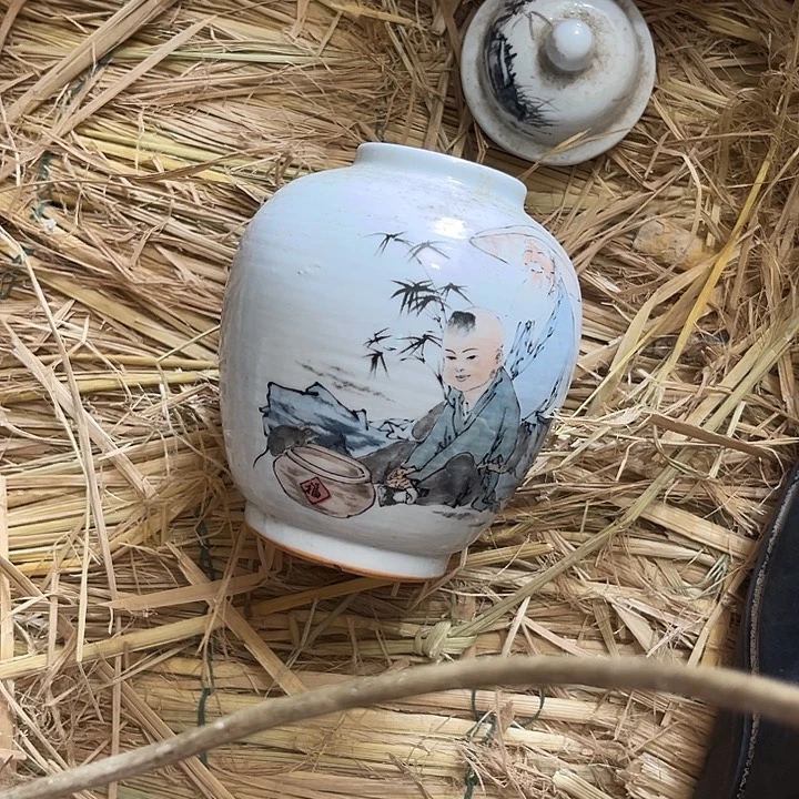钦***钦杯我也好可爱的小猫咪