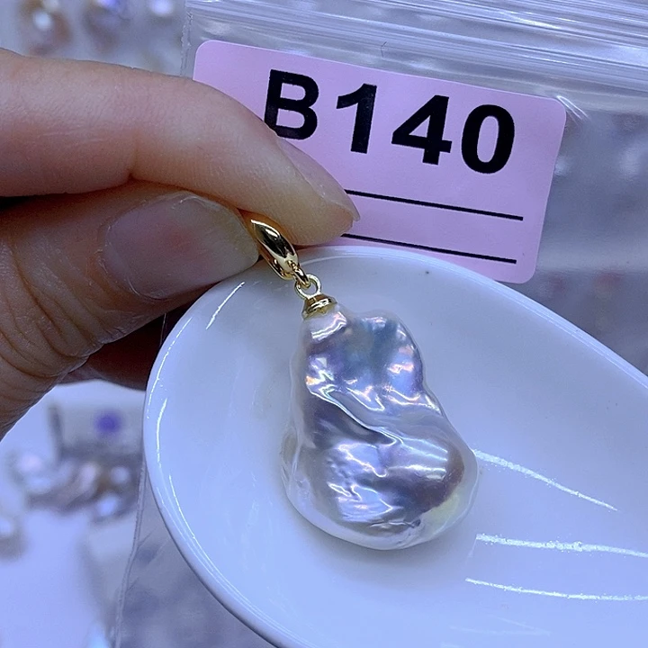 未镶嵌淡水珍珠颈饰