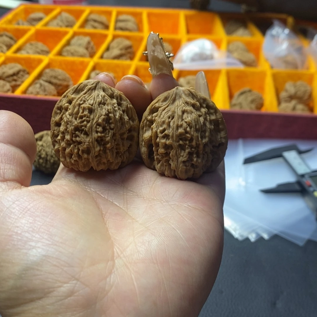 文玩核桃吊坠用****5南疆的时候