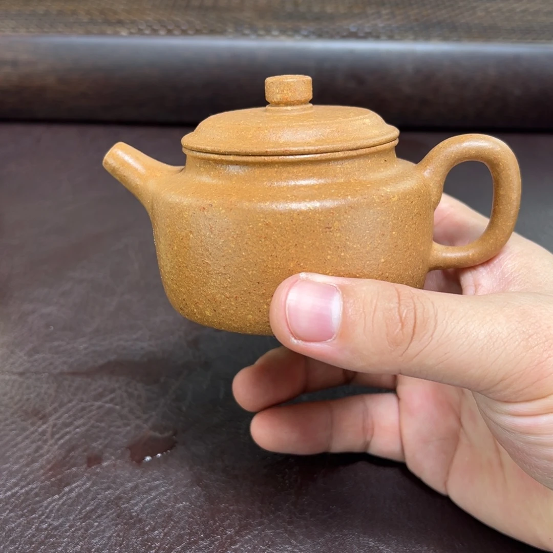 茶壶紫砂汽修厂和机械设备
