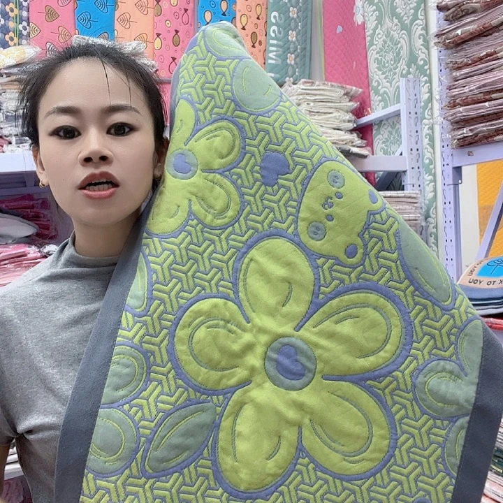 棉绿色大花纯棉面料