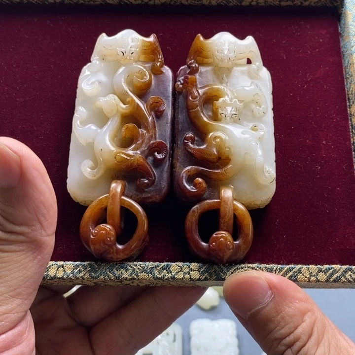 和田玉未镶嵌颈饰b***秦