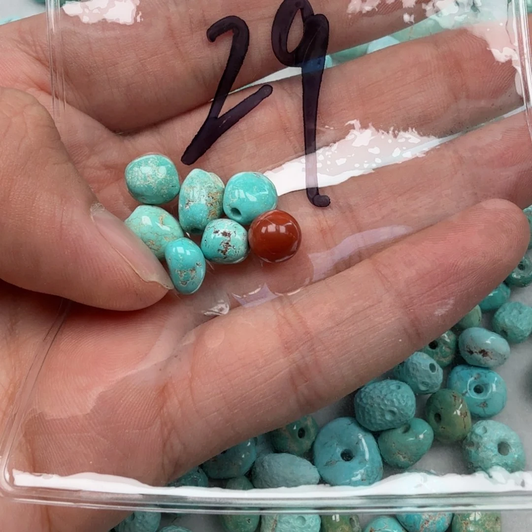 南红玛瑙未镶嵌珠宝奇石
