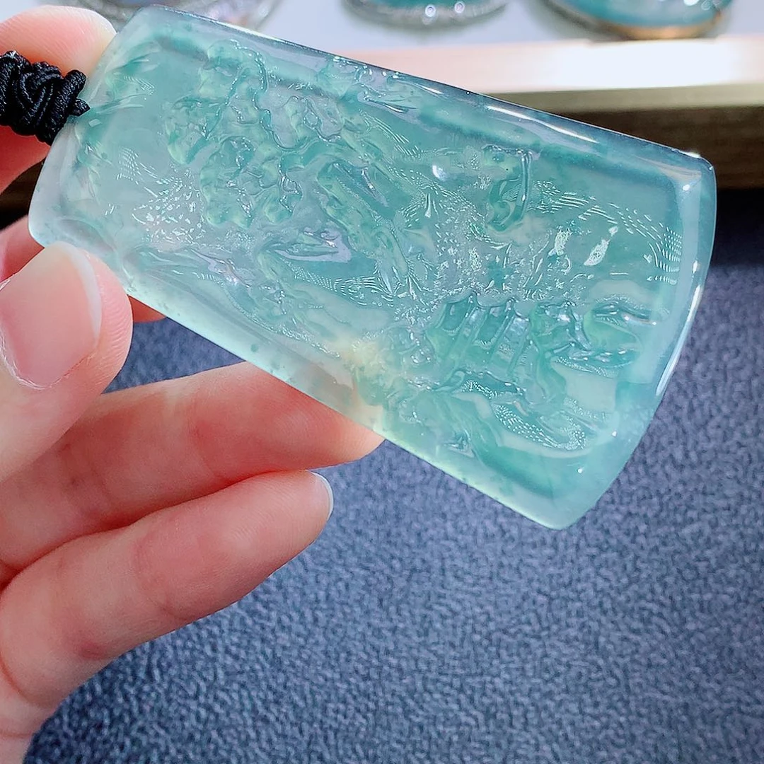 颈饰未镶嵌翡翠翡翠