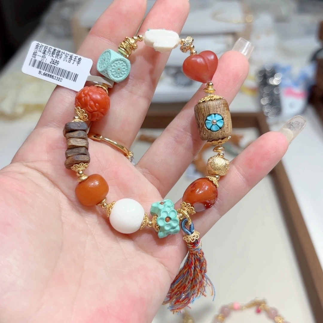 m***o烤彩足银这家首饰真的很好看呀