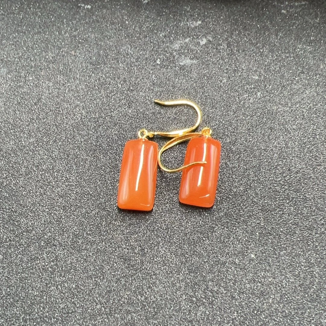 BY0207FLPC标07 南红耳坠