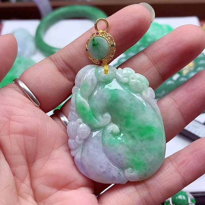 翡翠银S925镶嵌颈饰翡翠