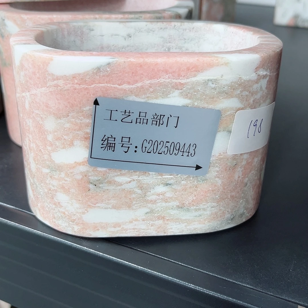 H***M石材工艺品系列产品