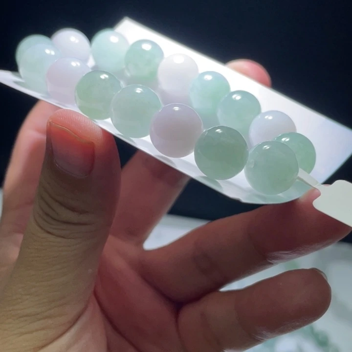 未镶嵌定制翡翠翡翠卡12