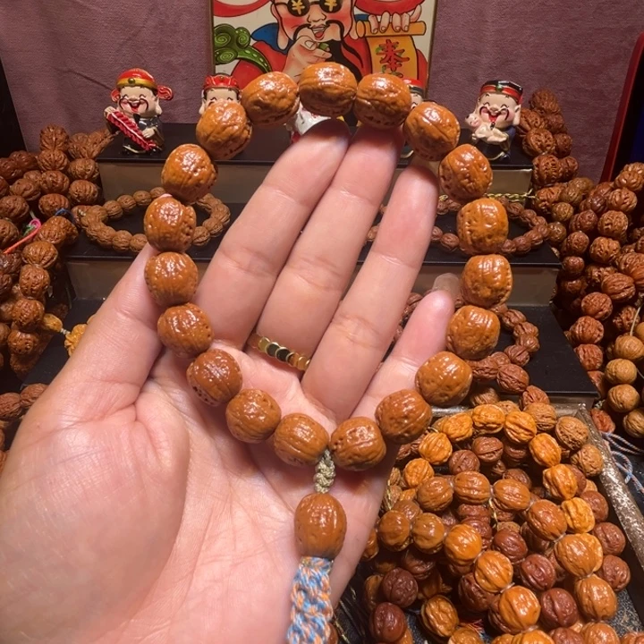 我****手串文玩核桃精品