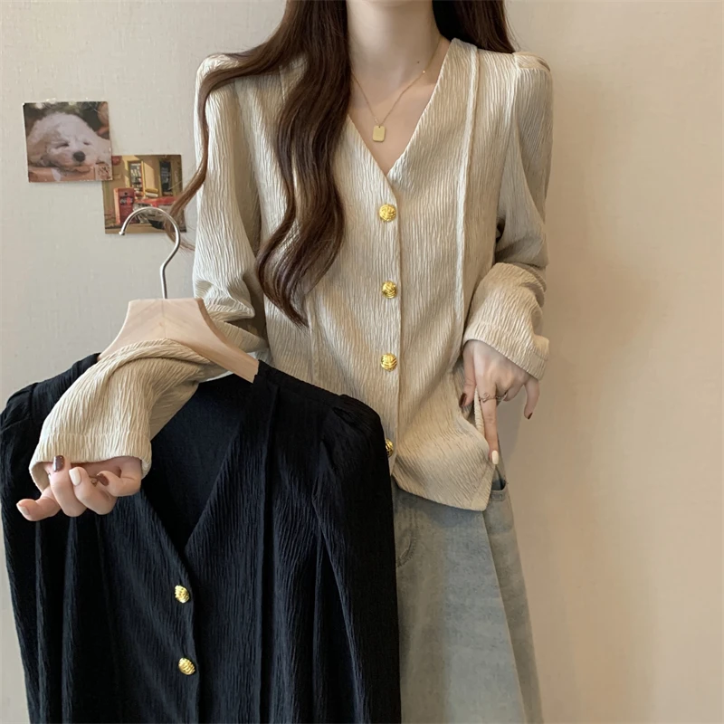 大码2024年新款长袖小众设计感上衣V领宽松显瘦