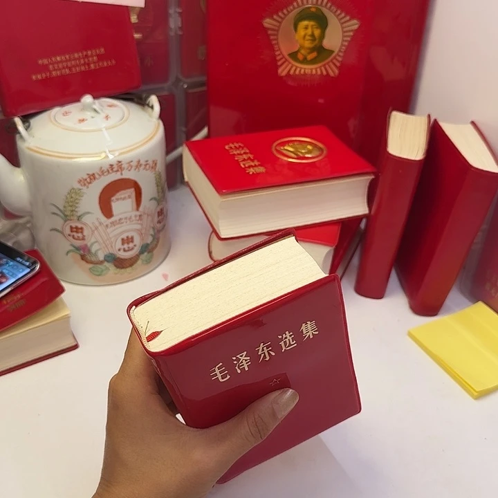 好书推荐给我哦哈哈好爱