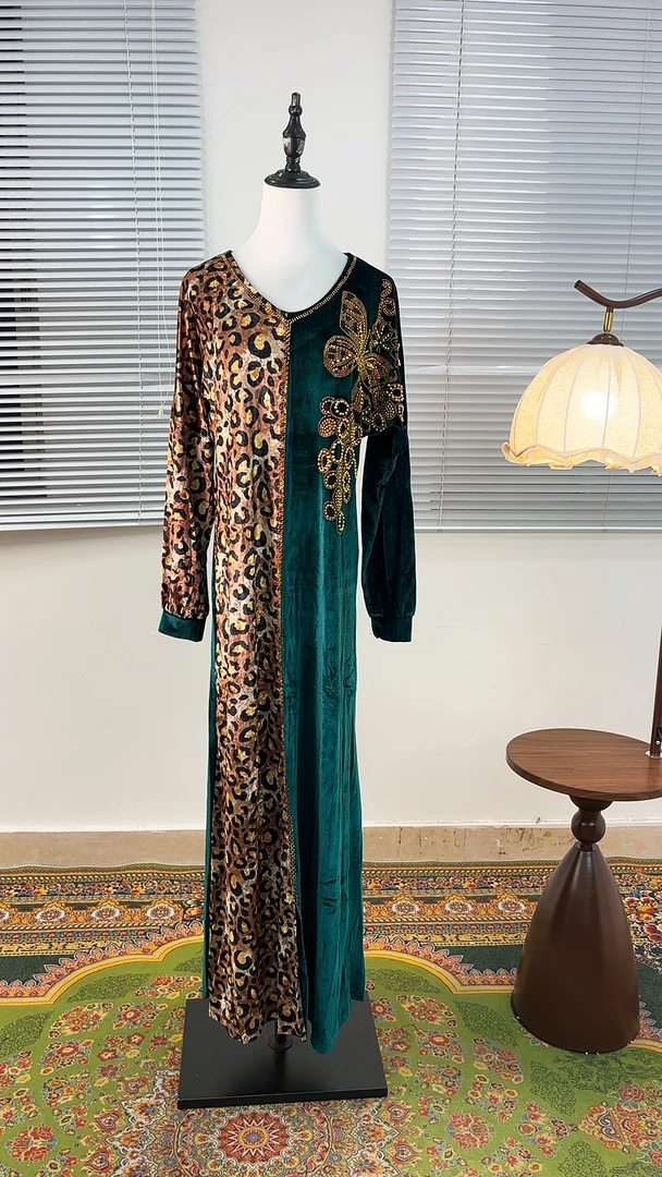 RT-9540-绿色-春秋新款重工烫钻韩国绒豹纹高弹力大长款连衣裙