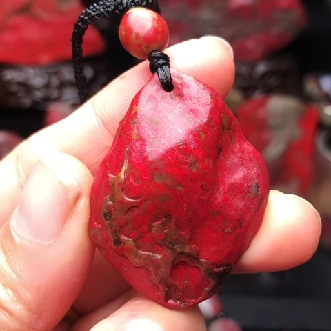 昌化鸡血石昌化鸡血石玉石挂件