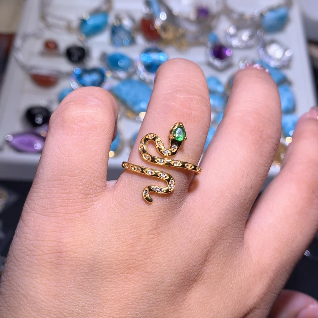 【闪购商品】银S925镶嵌戒指水晶戒指