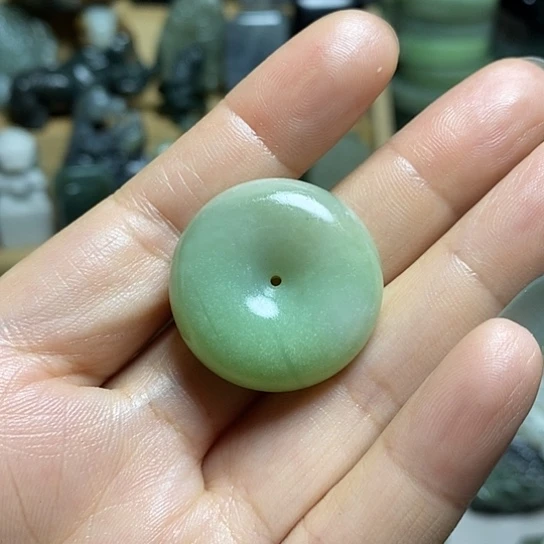 未镶嵌和田玉（糖玉）珠宝半成品