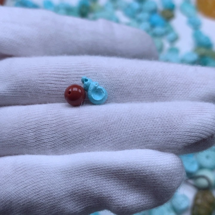 未镶嵌南红玛瑙珠宝奇石
